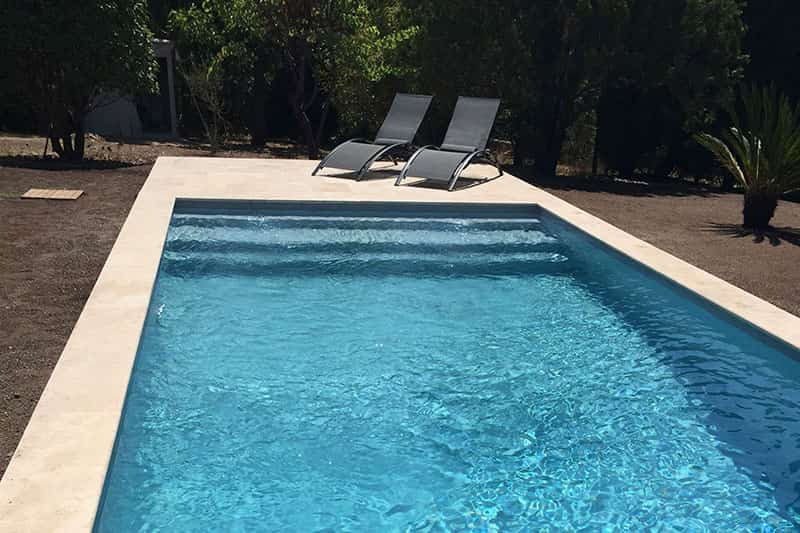 rénovation piscine de luxe hotel  - entreprise rénovation piscine béton
